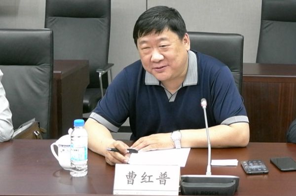 1.公司總經理曹紅普介紹公司市政專業(yè)的發(fā)展思路.jpg