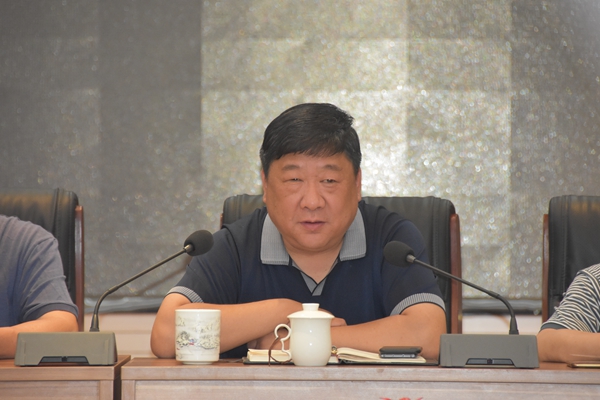 3.公司董事長、總經(jīng)理曹紅普針對機(jī)關(guān)部門工作現(xiàn)狀作總結(jié)性指示.jpg